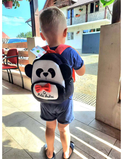Ghiozdan personalizat baietel Panda