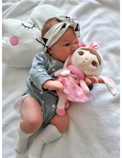 Papusa mica personalizata fetita Iepuras cu fustita